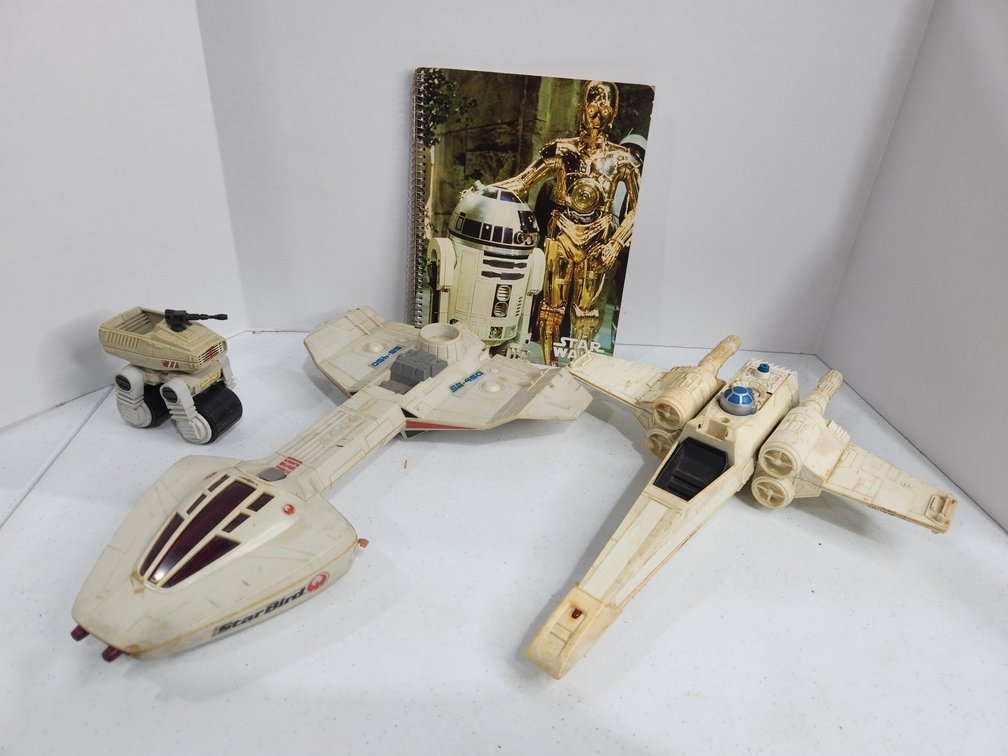 flat of star wars and Milton Bradley star bird