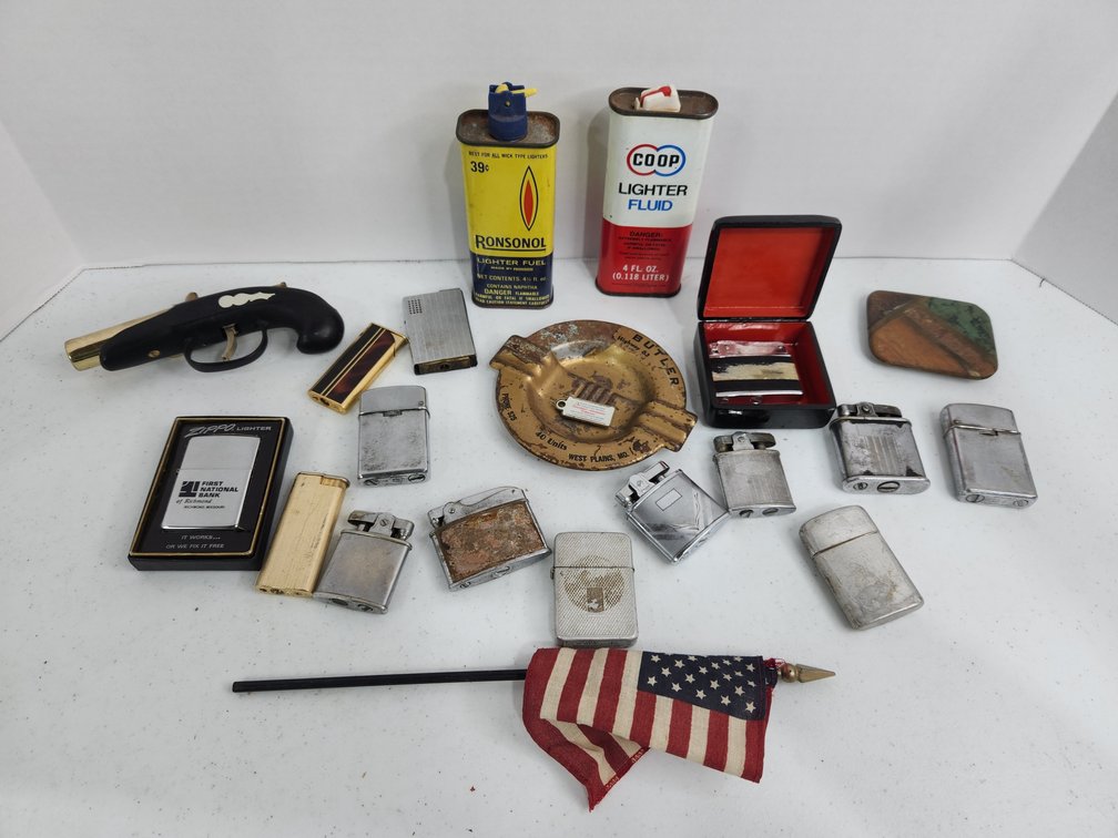 flat of lighters zippo and others