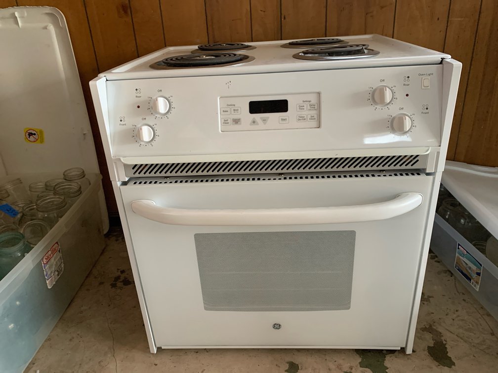GE Built In Electric Stove and Oven