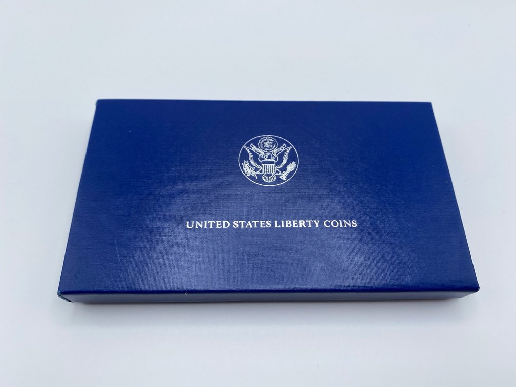 1986 Liberty Silver Dollar Proof Set