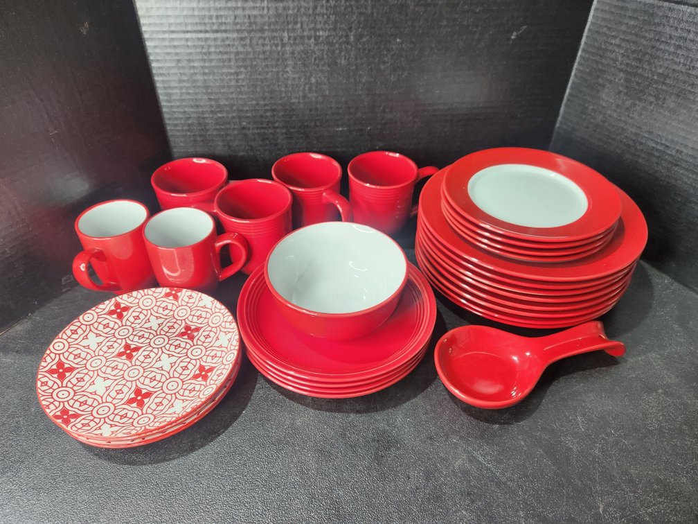 Red Dinnerware Set