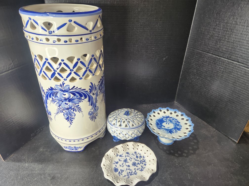 Blue and White Ceramic/ Porcelain