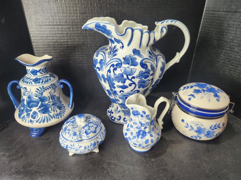 Blue and White Ceramic/ Porcelain