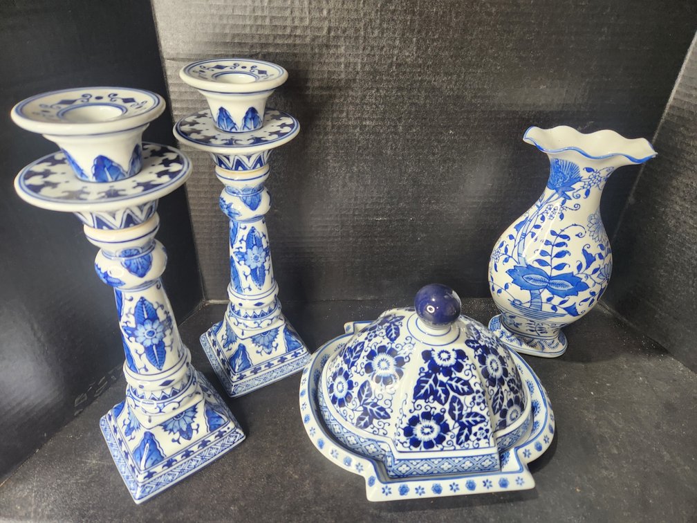 Blue and White Ceramic/ Porcelain