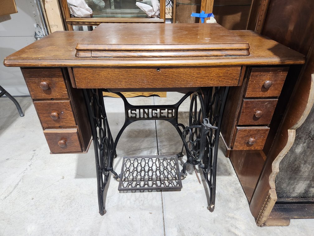 Vintage Singer Sewing Machine
