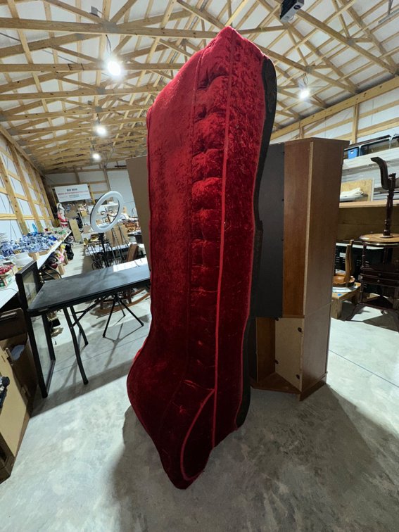 Fainting Couch and Rocker