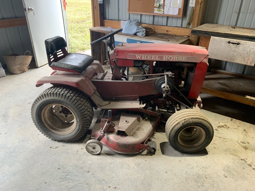 Wheel Horse Riding Mower