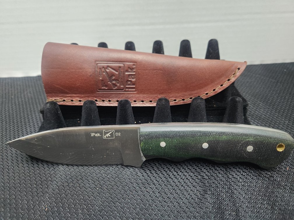 Ipak Knife Lot 3 of 35