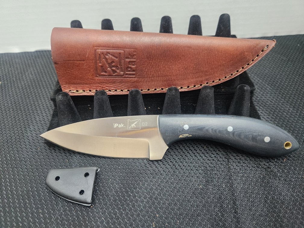 Ipak Knife Lot 1 of 35