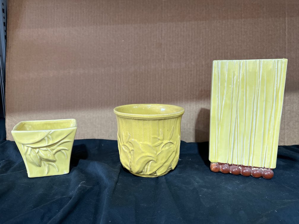 McCoy Pottery Lot 5 of 11