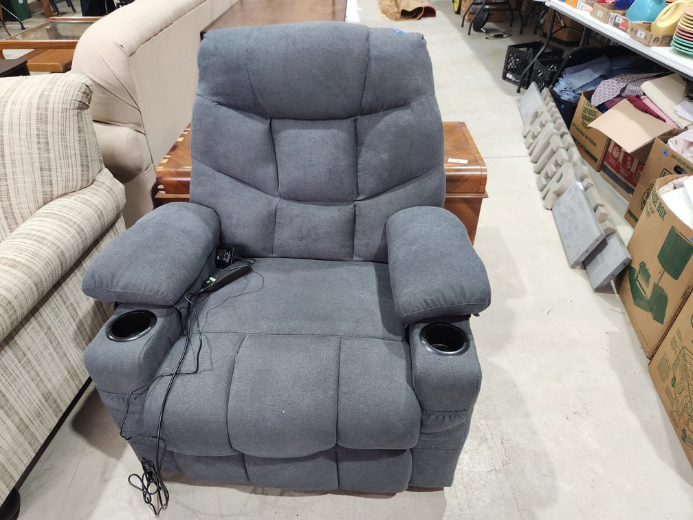 Lift Recliner.  Innov Brand