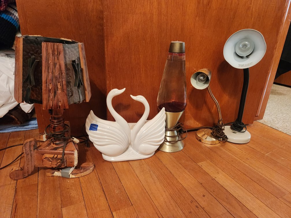 Table Lamps Lot 5 of 5