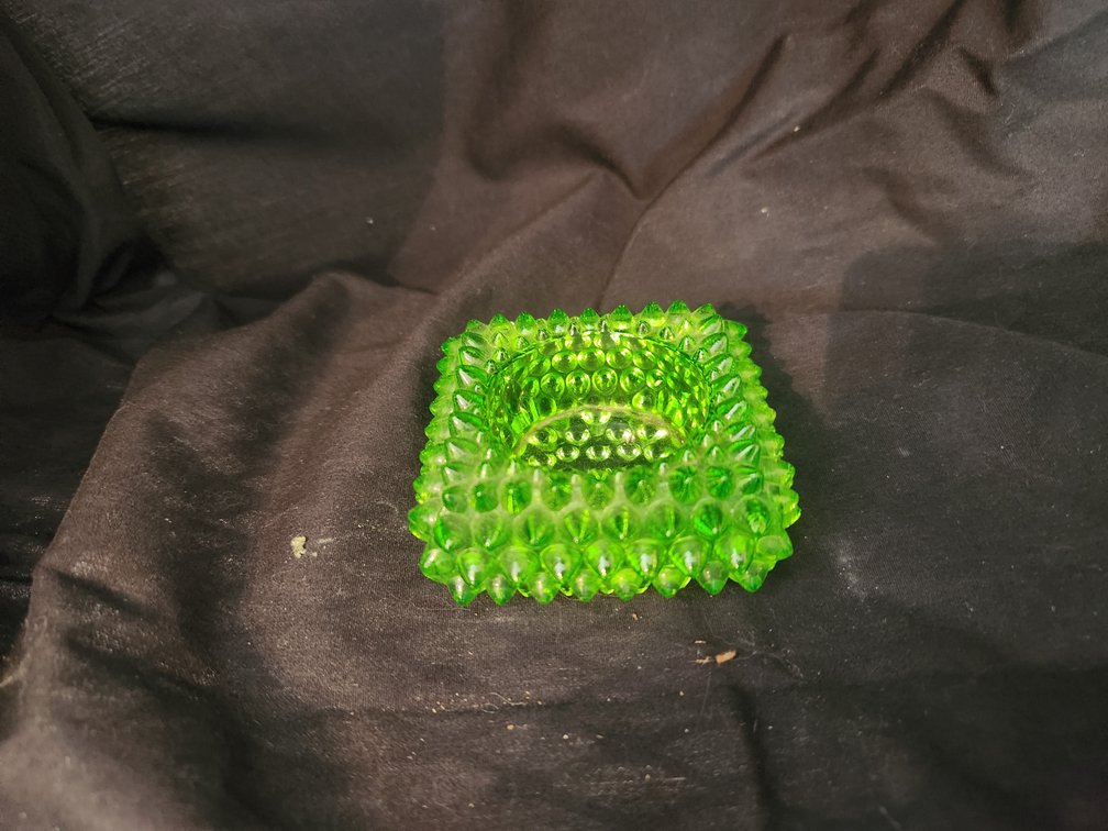 Hobnail Dish