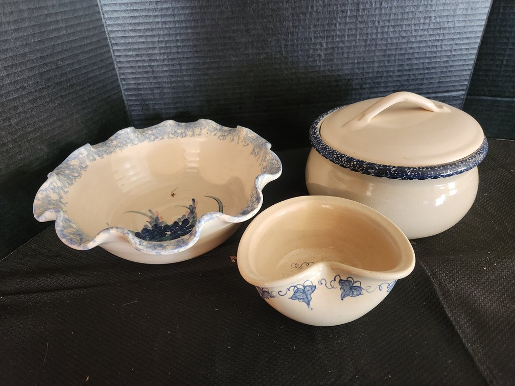 Pottery Dishes