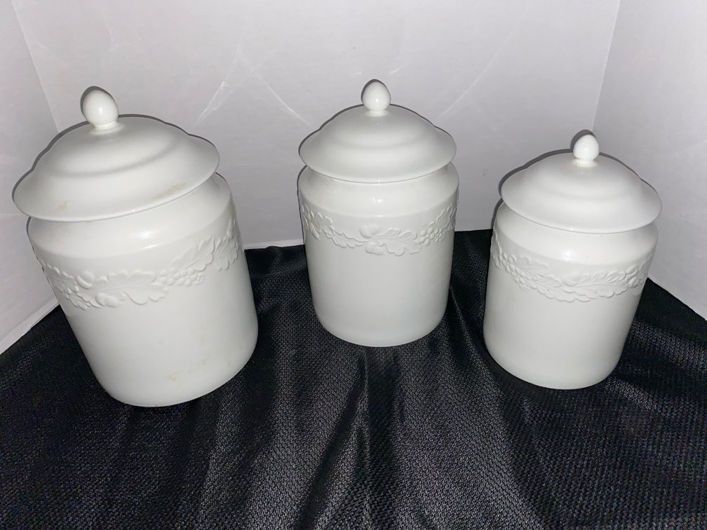 Cannisters and Crocks