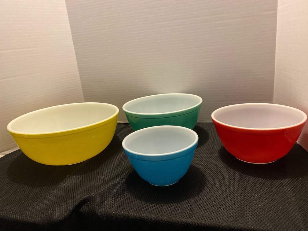 Pyrex Mixing Bowls