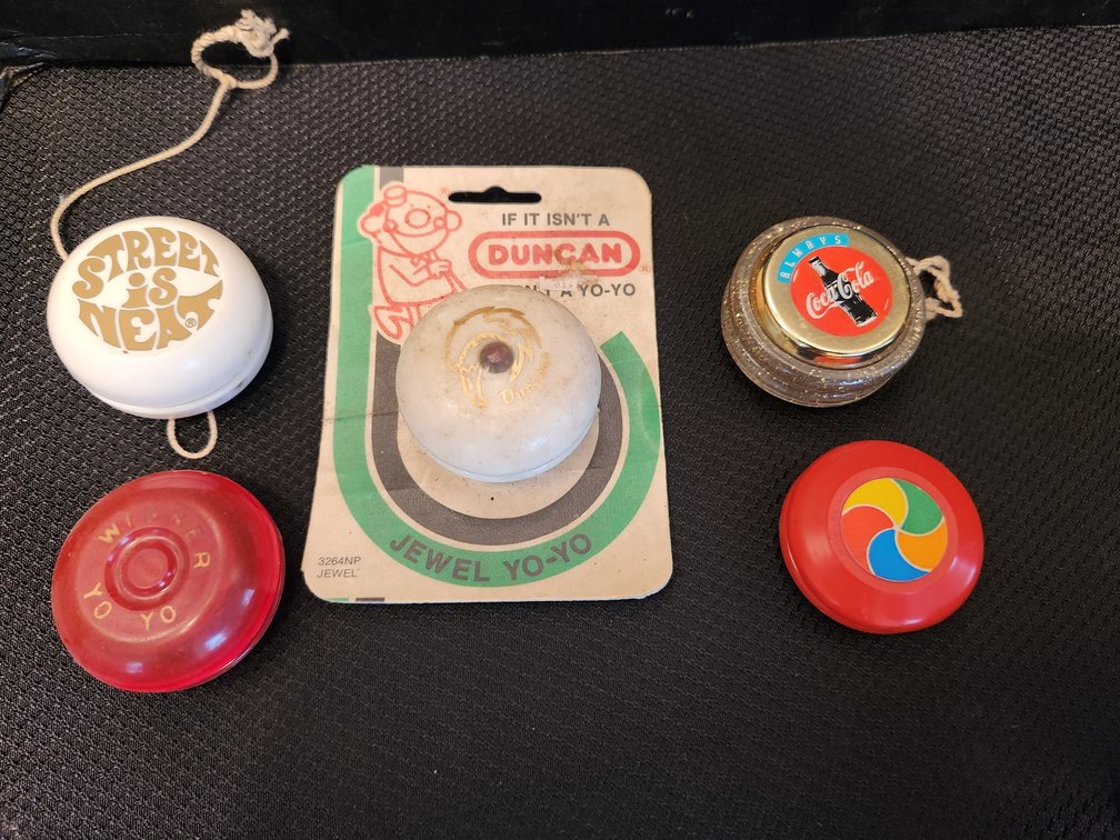 Yo Yos