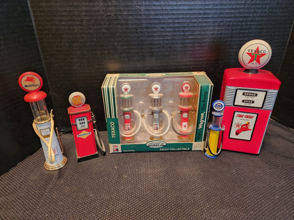 Gas Pump Collectibles