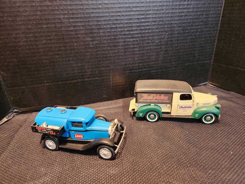 Die Cast Trucks