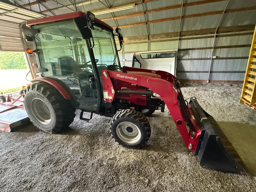 Mahindra 16 Series Diesel Tractor