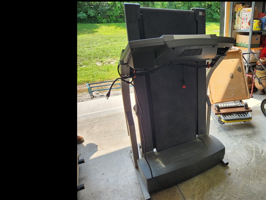 Treadmill 