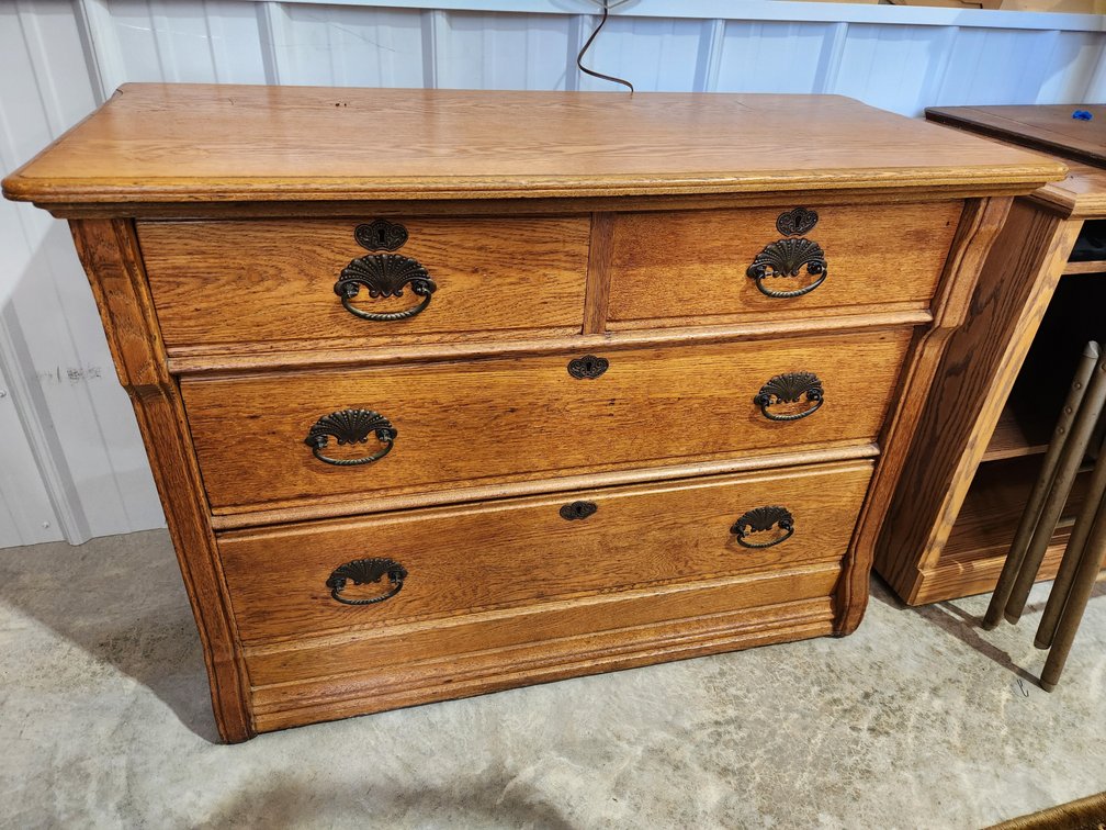Oak 4 Drawer Dresser