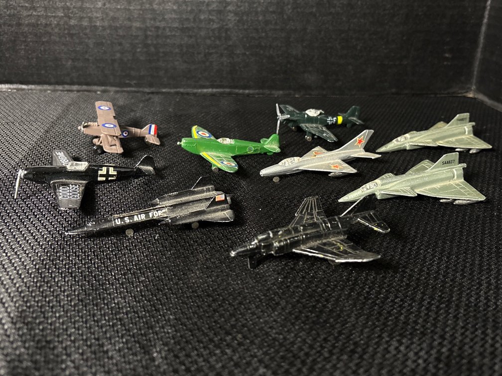 Collectable Diecast Airplanes 
