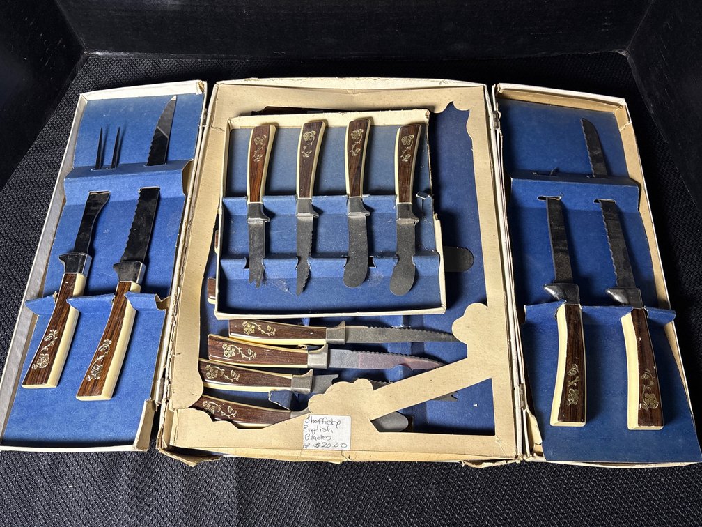 Knives 