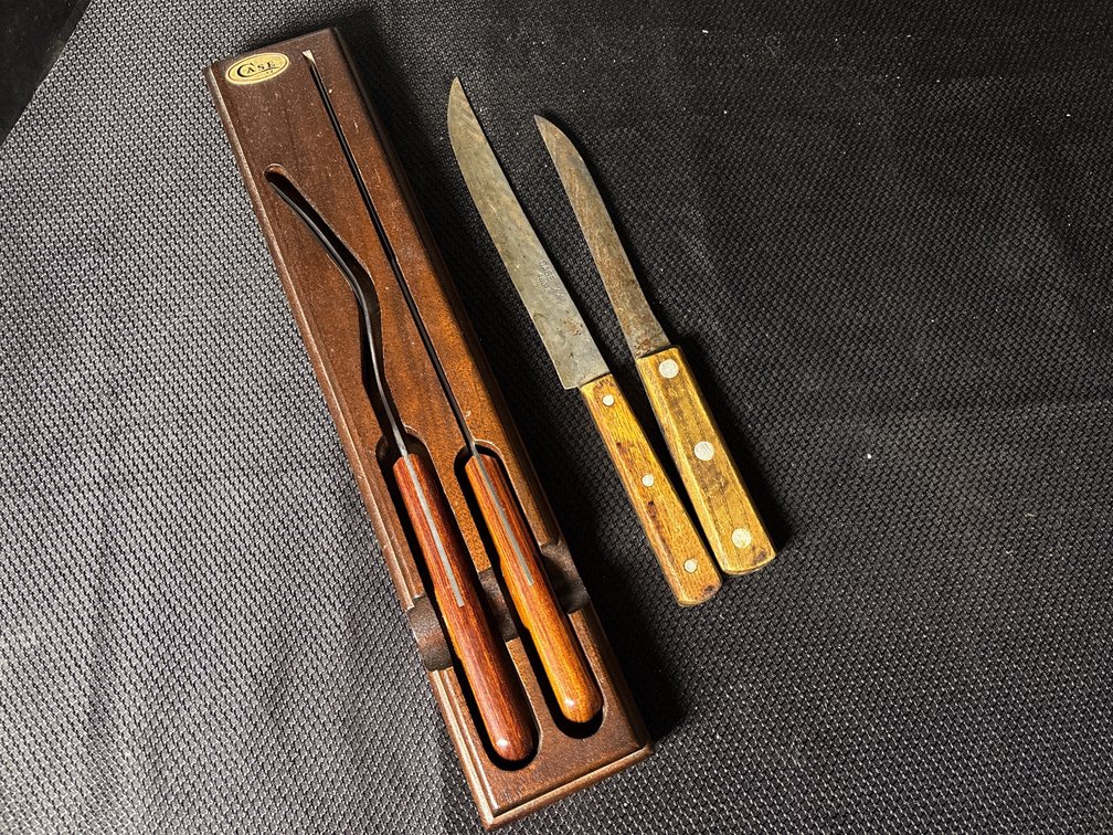 Case of Kitchen Knives 