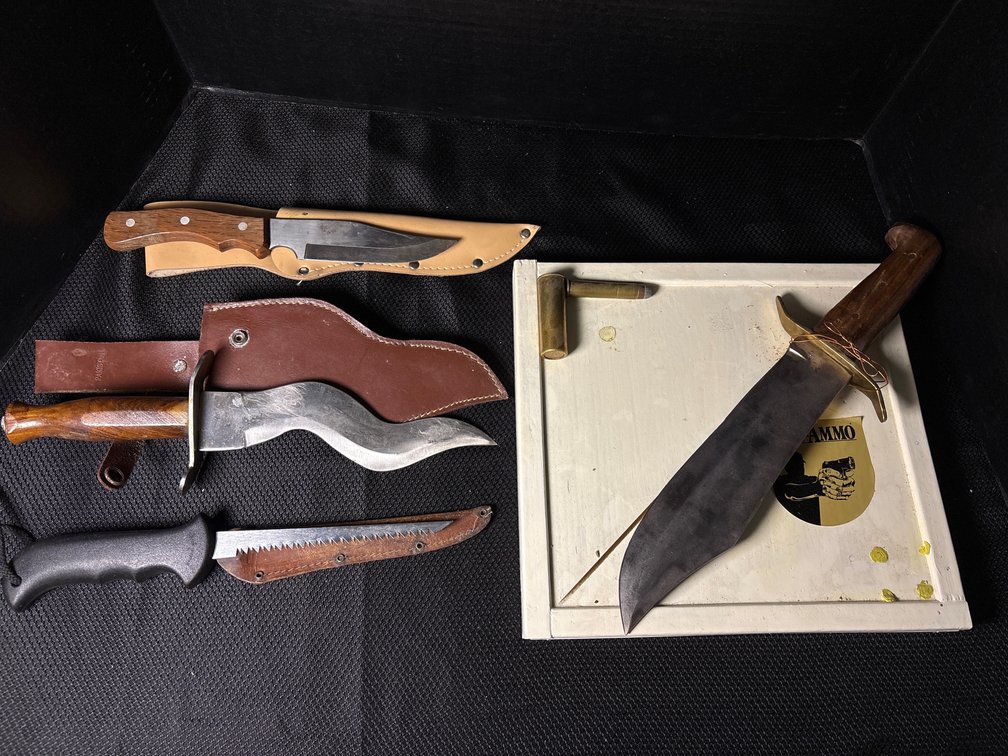 Knives 