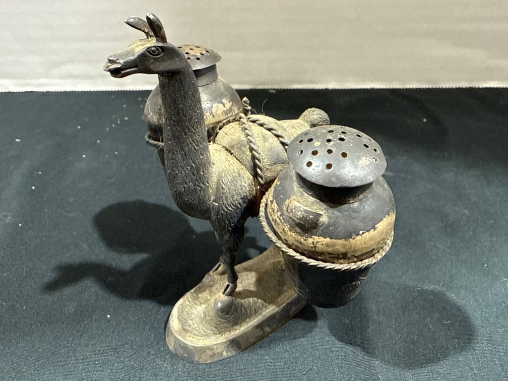 Salt and Pepper Shaker