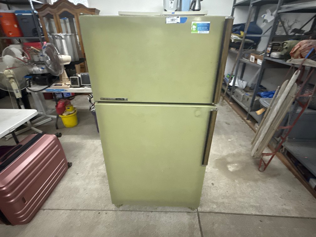 Frigidaire Custom Deluxe 150