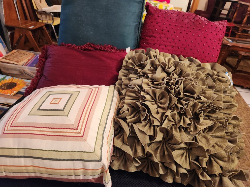 Throw Pillows