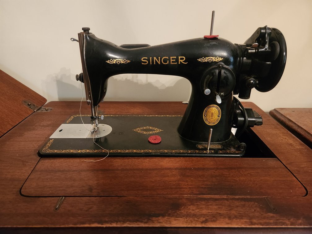 Singer sewing machine