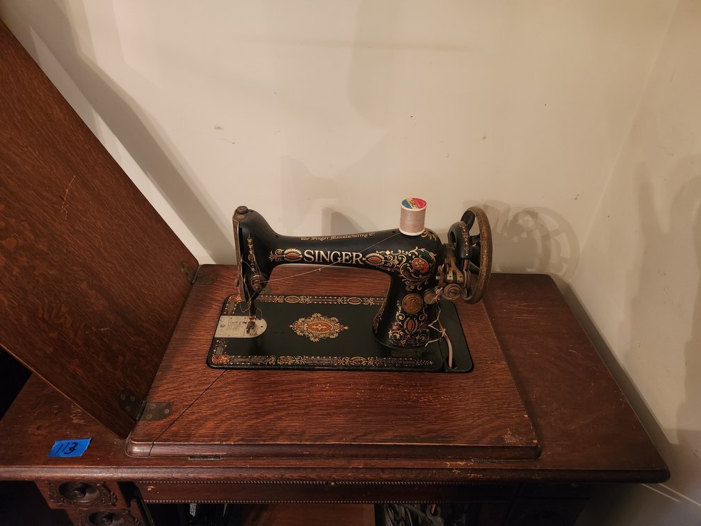 Singer sewing machine