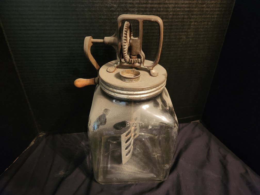 Butter churn 4 of 13