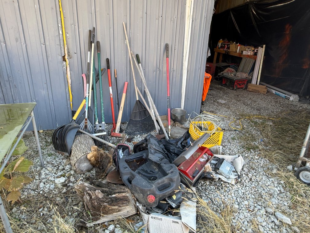 Outdoor Hand Tools 