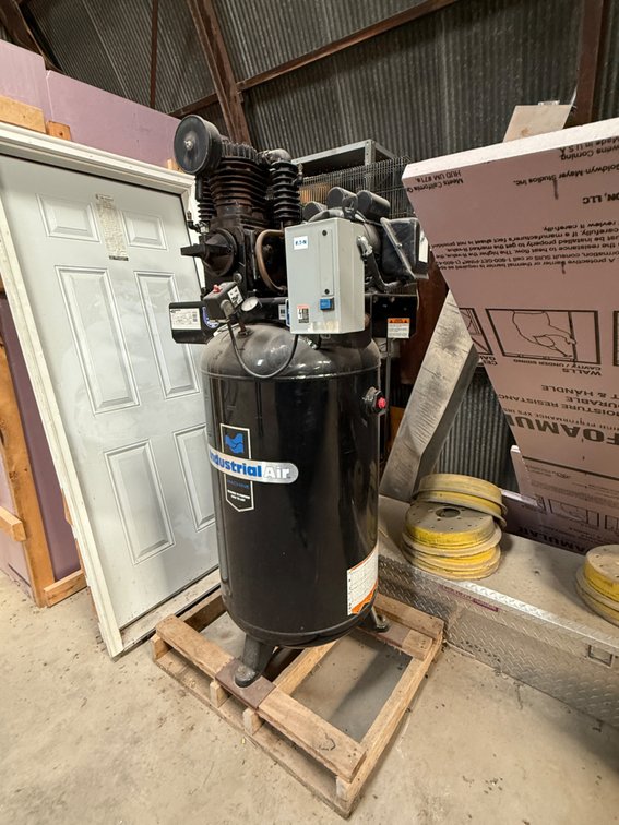 Industrial Air 80 Gallon Air Compressor