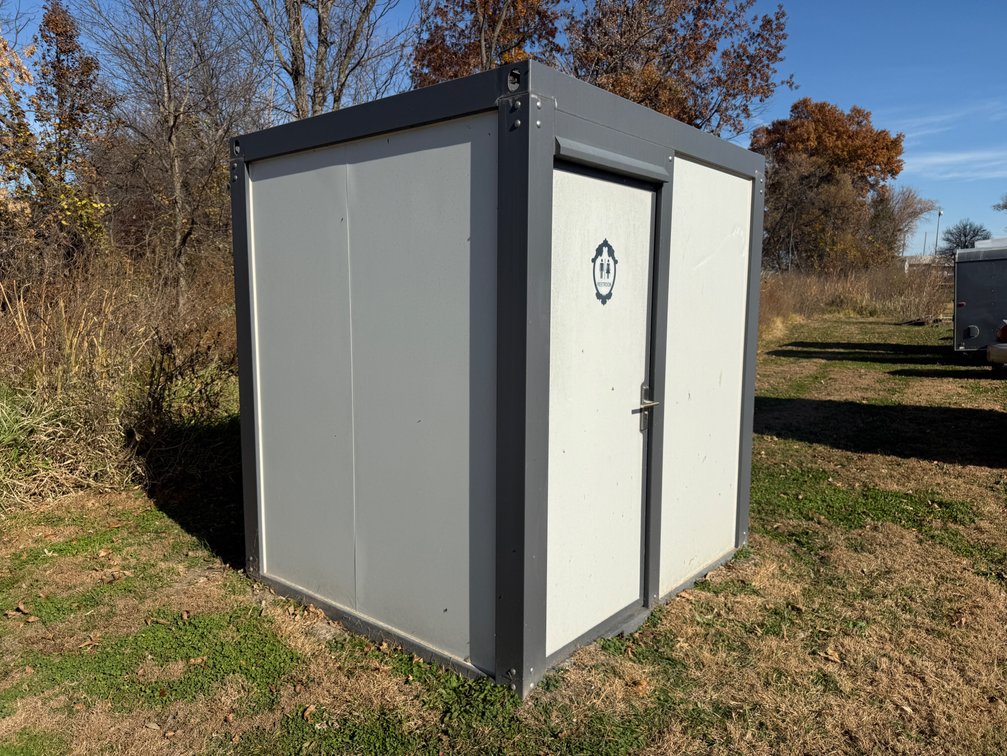 Portable Bathroom Facility