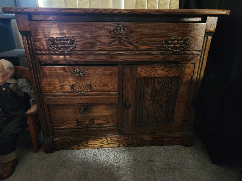 Small Oak Washstand