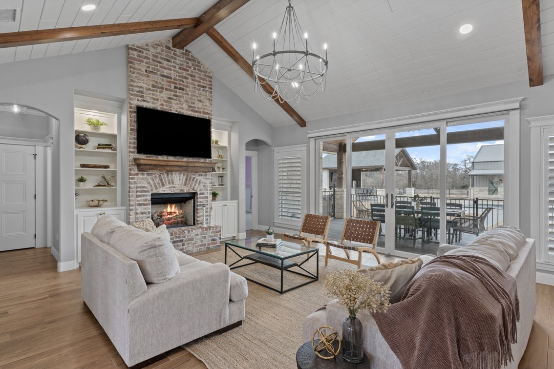Image for 1981 Mountain Ridge Real Estate Auction