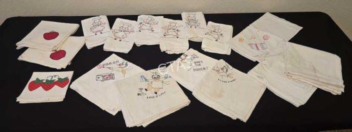 Vintage Flour Sack Kitchen Towels w/ Embroidery &