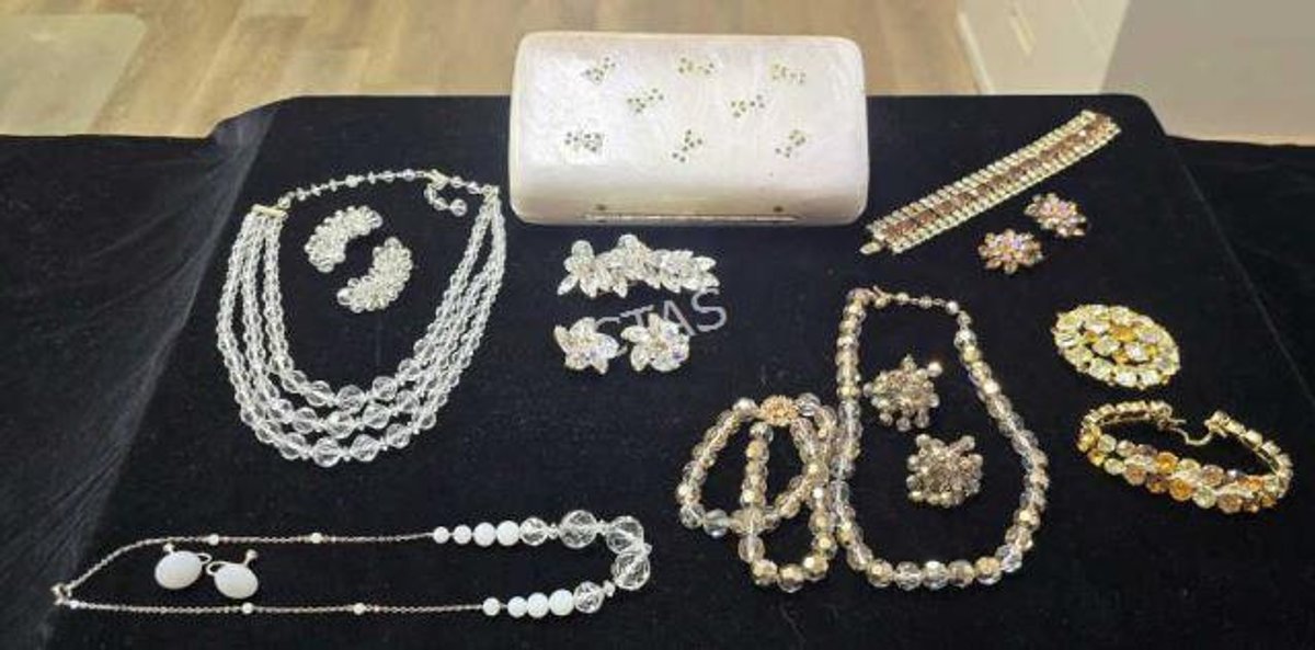 Vintage Crystal Jewelry & Lucite Handbag