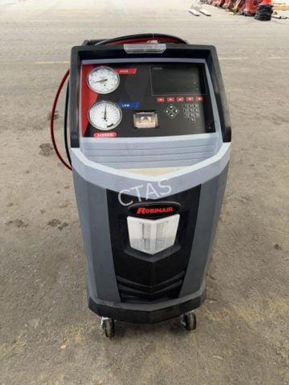 Robin Air Automotive AC Service Machine