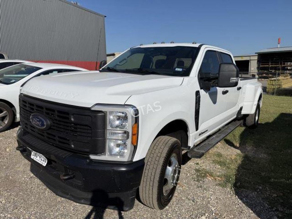 2023 Ford F-350 Dually XL 6.7L Power Stroke