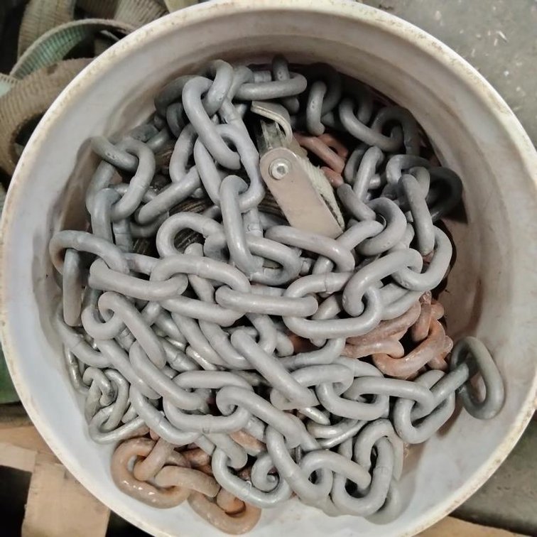Bucket of Assorted Chain & Straps