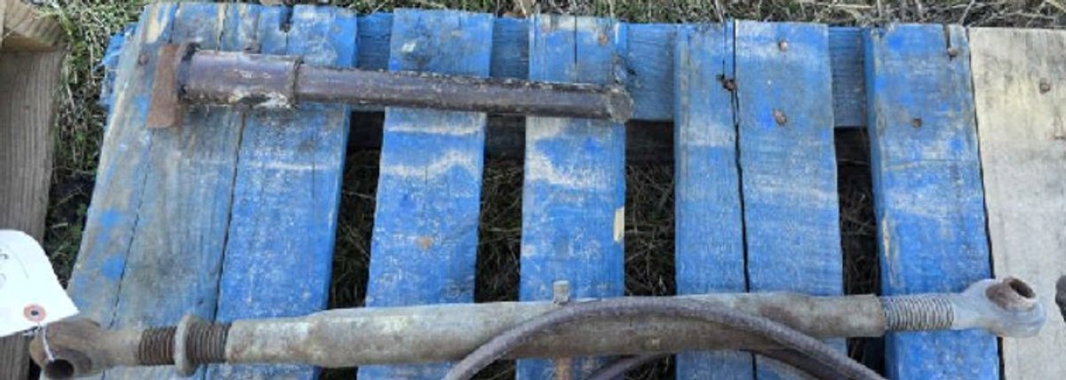 Tractor 3-Pt Top Hook Up & Pin