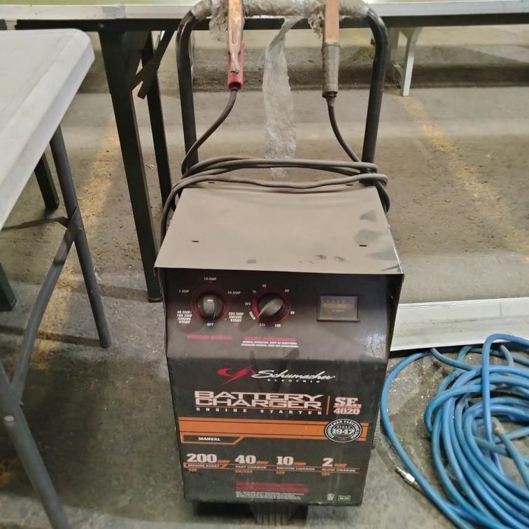 Schumacher Battery Charger