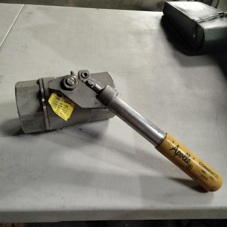 Apollo Ball Valve w/"Deadman: Handle