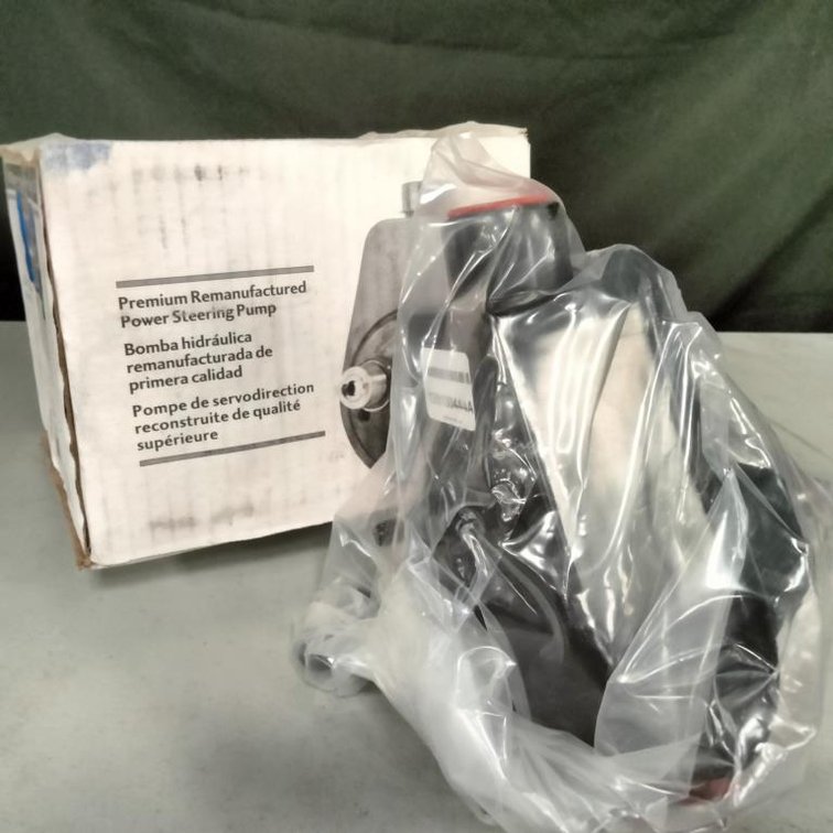Power Steering Pump w/Reservoir - Part 38-1070